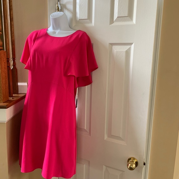 NWT Women’s Casual Dress - Picture 7 of 8